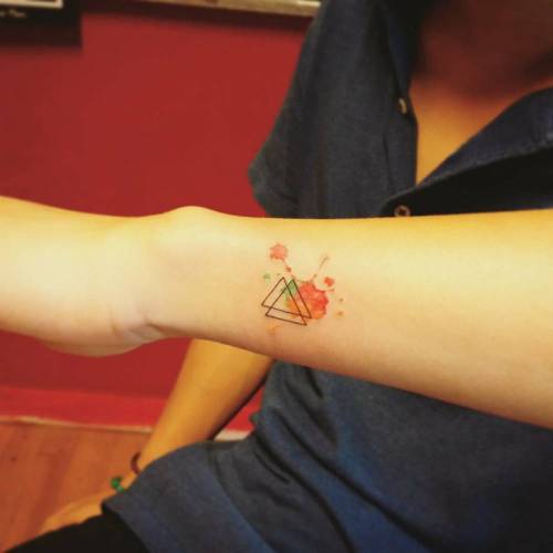 Valknut tattoo on the left wrist. | Sharpie tattoos, Triangle tattoo, Small  tattoos