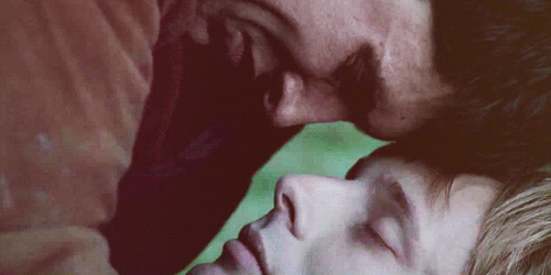 glenn-rhee:stay with me.