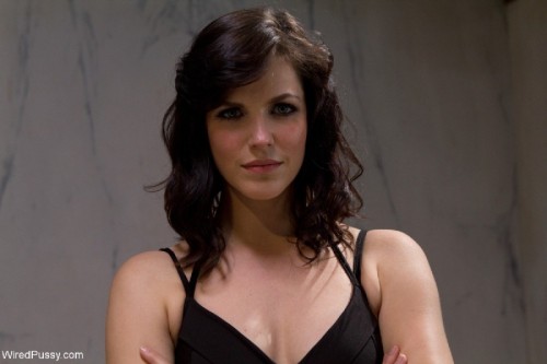 inversionaddict:   Bobbi Starr Appreciation Post #1 If the world were to end on 12.21.12, the only o