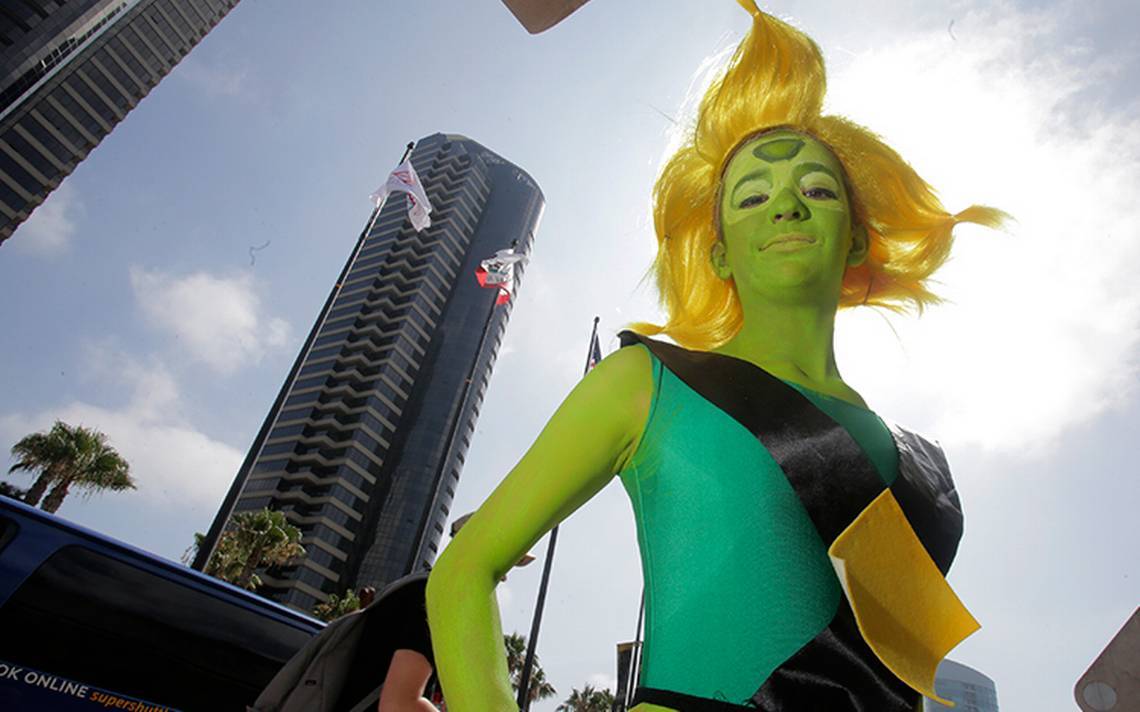 LOS ÁNGELES. Miles sacan a relucir su lado friki en el Comic-Con de San Diego.
La línea entre la fantasía y la realidad será más difusa esta semana cuando se inicie en San Diego, California, la convención de cómics Comic-Con. (AFP)
MIRÁ TODA LA...