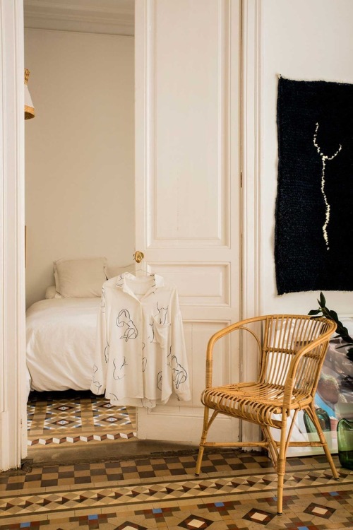 Home In Barcelona | Photos By Cesar Segarra