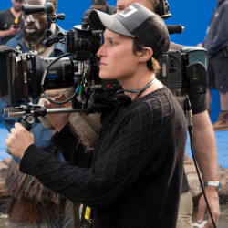 lesbian-wine-mom:  lesbiandaydream:  frog-and-toad-are-friends:  frog-and-toad-are-friends: Rachel Morrison (the Oscar-winning cinematographer who worked on Black Panther) has a Lesbian Power Level that cannot be measured with traditional instruments