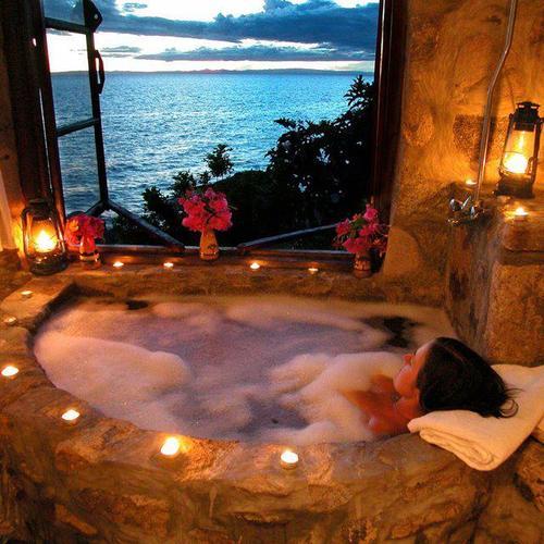 takemeall: I need this please ❤️