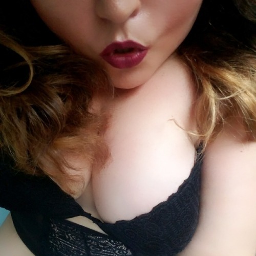 sassysexymilf:  Celebrating my birthday on the best day of the week, Lingerie Monday!!!  Have an awesome week and a Happy Thanksgiving!  Sweetestache.tumblr.com  Happy Birthday gorgeous @sweetestache Everyone stop by this lovely gals blog and wish her