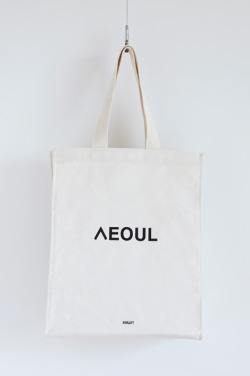 belt:  LOVE CITY SEOUL ECO BAG 