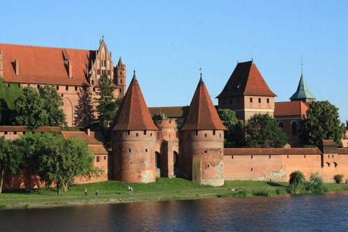 Malbork, Pomorze, Poland by LeszekZadlo on Flickr.