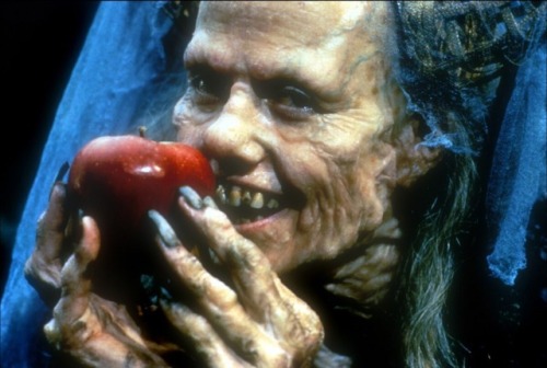 997:Sigourney Weaver in Snow White: A Tale of Terror (1997)