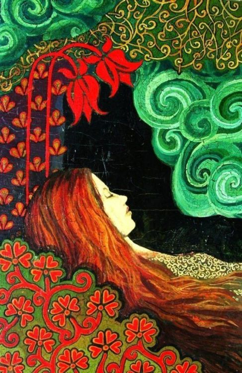 bvddhist:  vufus:   Emily Balivet at emilybalivet.com  Organic  // Spiritual  // Hippie 