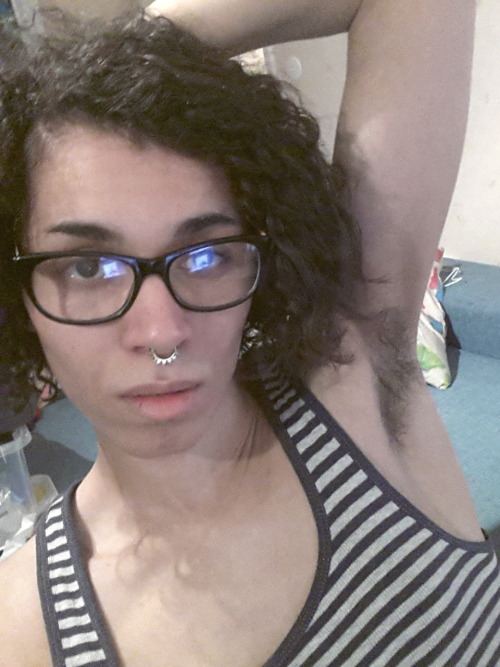 cutenade: this one is for all the weak boys who think i should shave my armpits: no, go shave your o