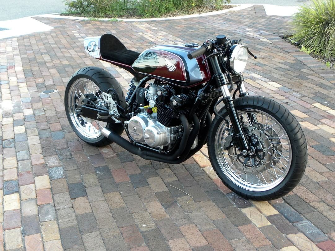 caferacerpasion:  ðŸ caferacerpasion.com ðŸ 1981 Honda CB900F #CafeRacer