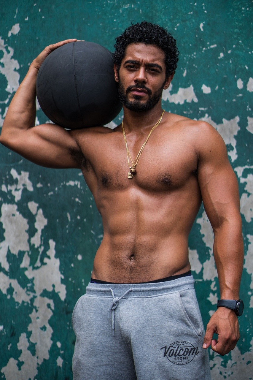 robertjjj:  alphablackmen:  ABM Exclusives //   Nick Sagar for Alpha Black Men 📸