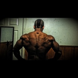 Musclemartini:  I Work My Fuckin Ass Of. And I Got A Long Ass Way To Go.   #Me  #Body