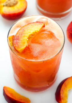 do-not-touch-my-food:  Peach Margaritas