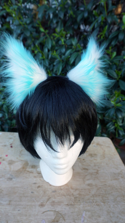  Cat/Fox Headband Ears Finally got a picture of the candy aqua ears! We have a few more candy colors
