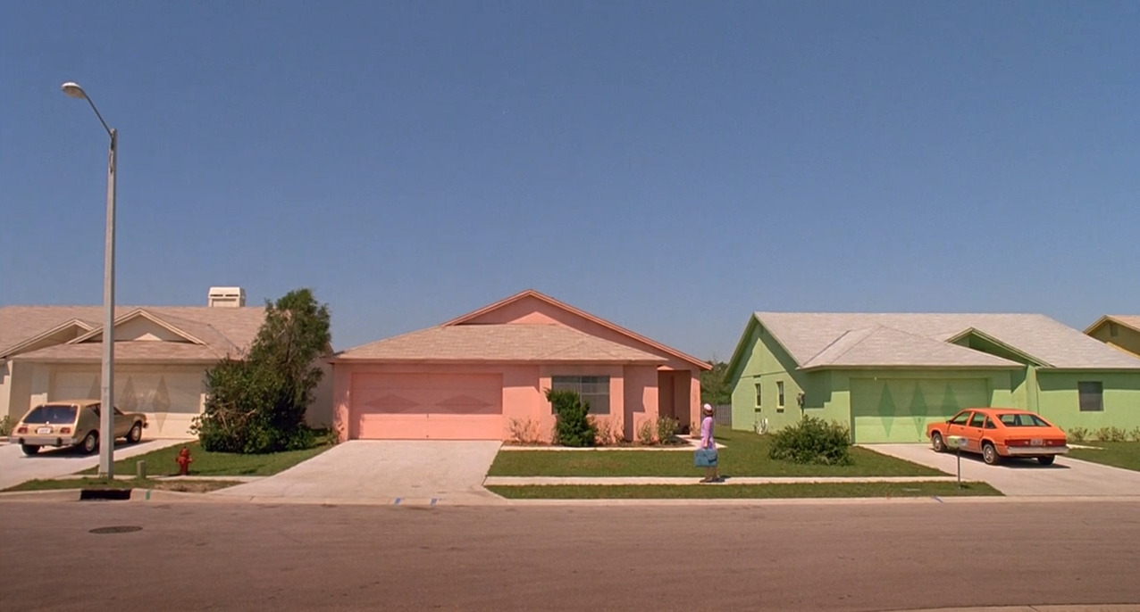 filmap:  Edward ScissorhandsTim Burton. 1990 Peg’s neighborhoodTinsmith Circle,