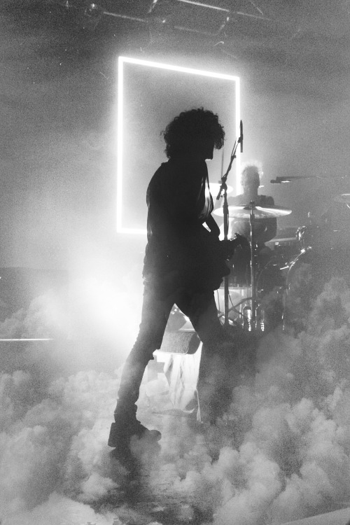 savanaogburn:matty healy // the 1975 // may 2014 // atlanta, gawebsite | twitter | instagram 