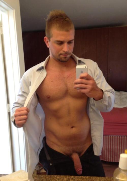guysthatgetmehard:  monday morning 