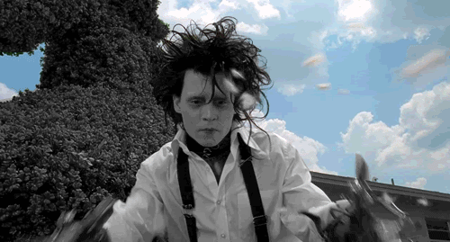 fuskida:  Artwork by NewGraffiti on Deviantart -source- Edward Scissorhands Costume
