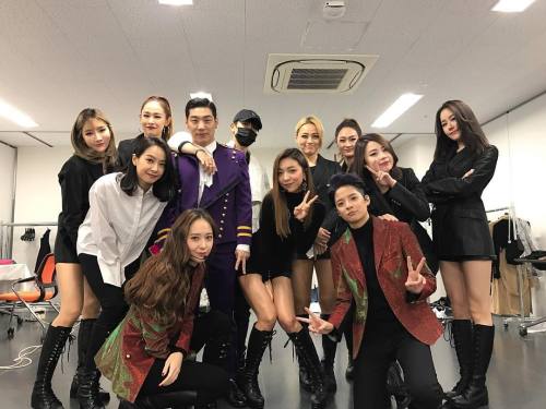 161103 f(x) & Dancers @ Instagram。(via 72.6_ & juhee.jang.14)