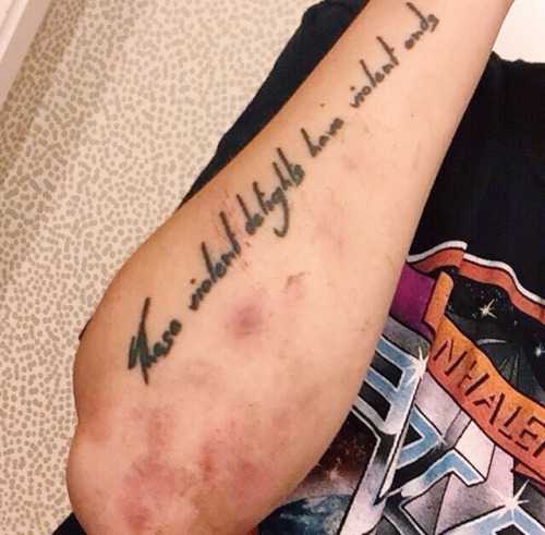 glttrpixie:  halsey + instagram (12/?)↳ tattoos