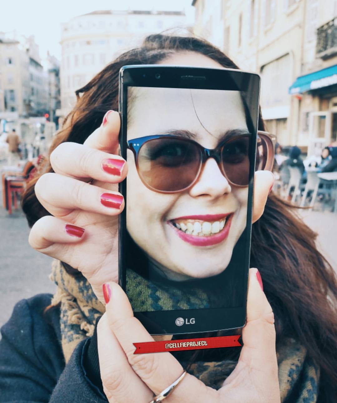 Hello smily Amélie! @SoGirlyBlog #Cellfieproject #Cellfie #thecellfieproject #selfie #makeportraits (à Marseille, France)