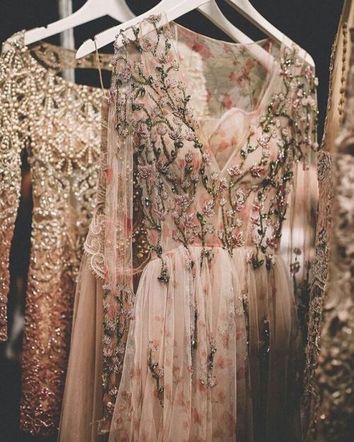 Dresstby