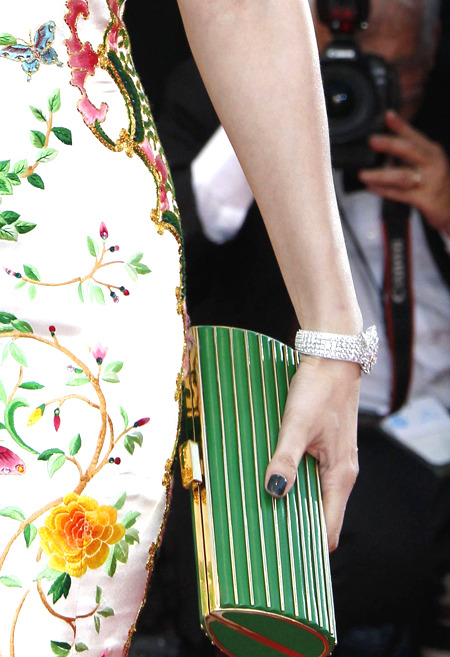 diglettdevious:  sweetappletea:  mingsonjia:  robblerobble:  The only thing I know about Fan Bingbing is that she’s a Goddess.   Fan Bingbing runs every red carpet   GASP WHAT A GORGEOUS DRESS  This is nutty!  