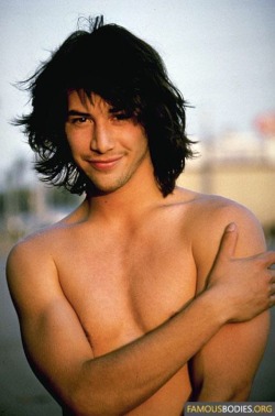 broswithoutclothes:  Celebros Without Clothes: Keanu Reeves Edition  