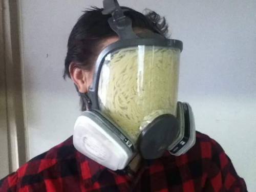 gas-masks-official:    Lens steamed Rubbers sweaty It’s falling out of my filter already Moms spaghetti   