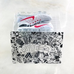This was the shoebox I designed for Air Max Day 2017 when the vapormax was launched. The theme of the art was “Future” so I threw in every sc-fi reference I could think of as well as the artist “Future” because I felt it was quite fitting :)