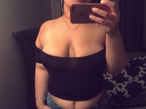 msdyanicarissa: Cause saggy titties are wavy