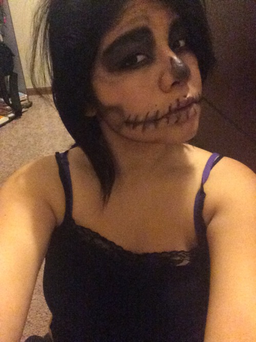 visacredit:have some hella cute Halloween themed selfies