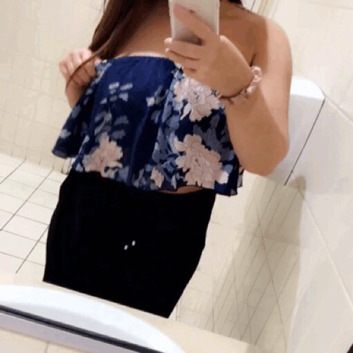 dxris:  I didn’t wear a bra to work today oops