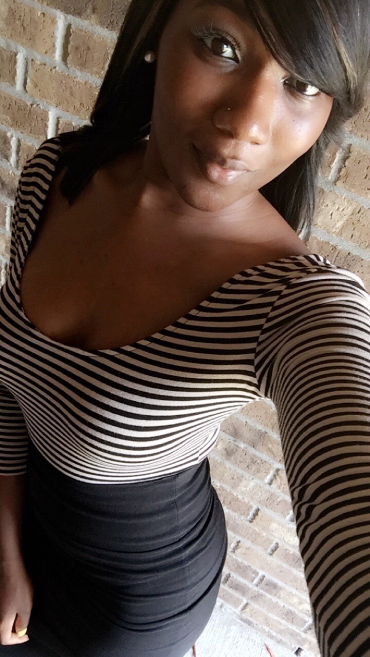 itsteesmallzhoe:  beautifulko:  D A R K S K I N   APPRECIATION   DAY !!  I love the