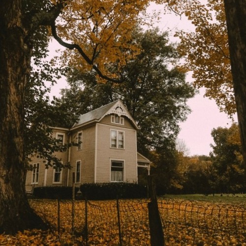 wishfullyautumn - halloweenatdusk -  dreaming of cloudy, dreary,...