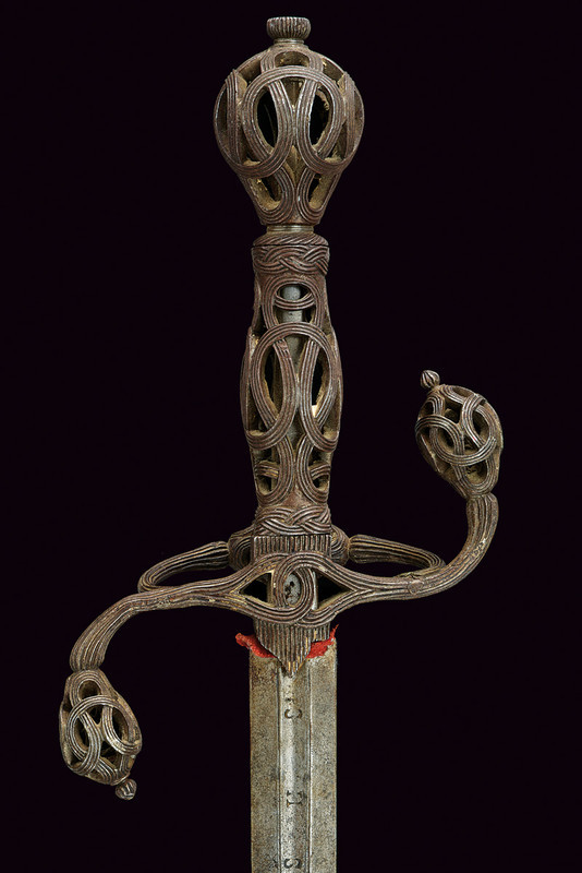 art-of-swords:  RapierDated: 17th centuryCulture: GermanMeasurements: overall length