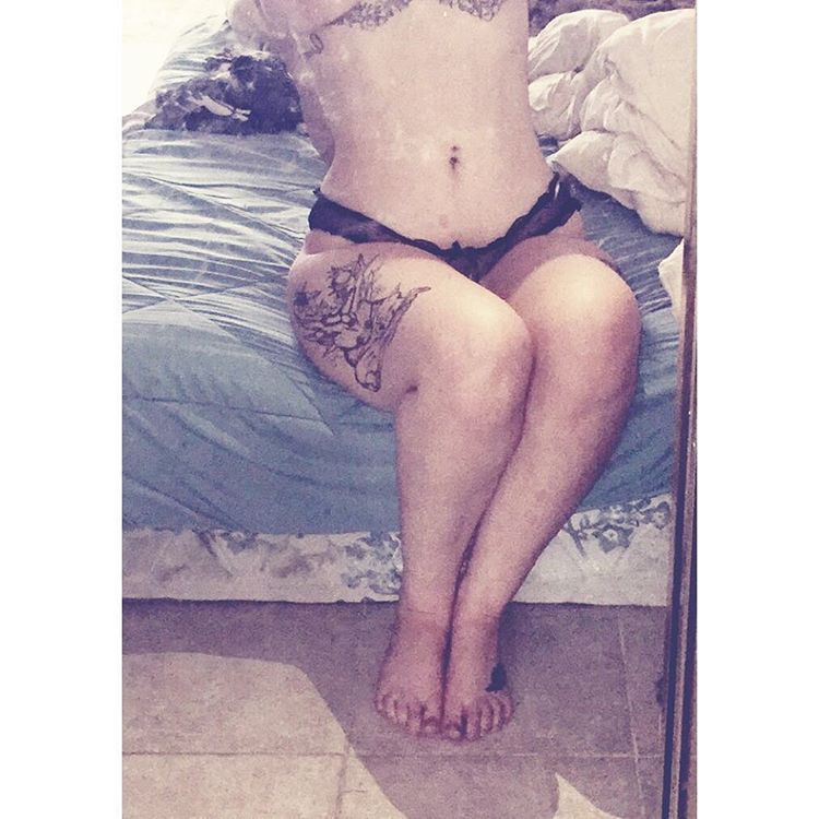 #stonerchick #boobs #crybaby #sexylingerie #camgirl #americanapparel #alternativegirl