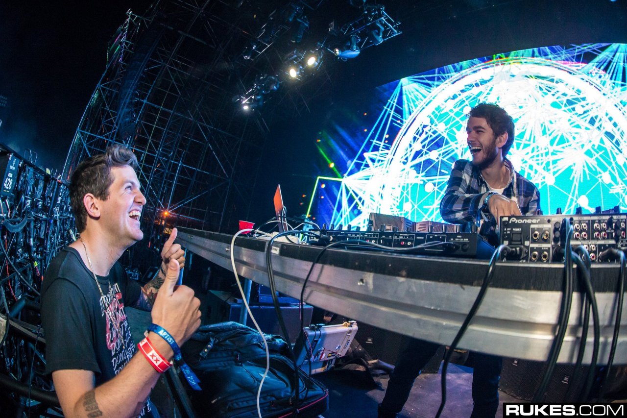 creepytoomuch:  HARD Day Of The Dead 2014 - Zedd &amp; Dillon Francis 