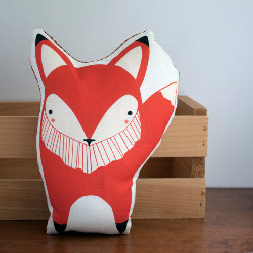 25 Gift Ideas for Fox Fanatics