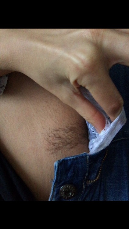 couple83:  🐱😉 Hope you like her pussy?!