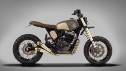 designbinge:    Ton-up Garage transformed this Honda FMX 650 into a stylish, off-road beauty. The Portugal-based custom bike workshop named the motorcycle Muxima 