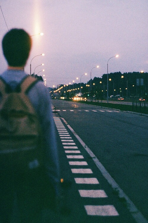 Each day is dri­ve through his­to­ry.