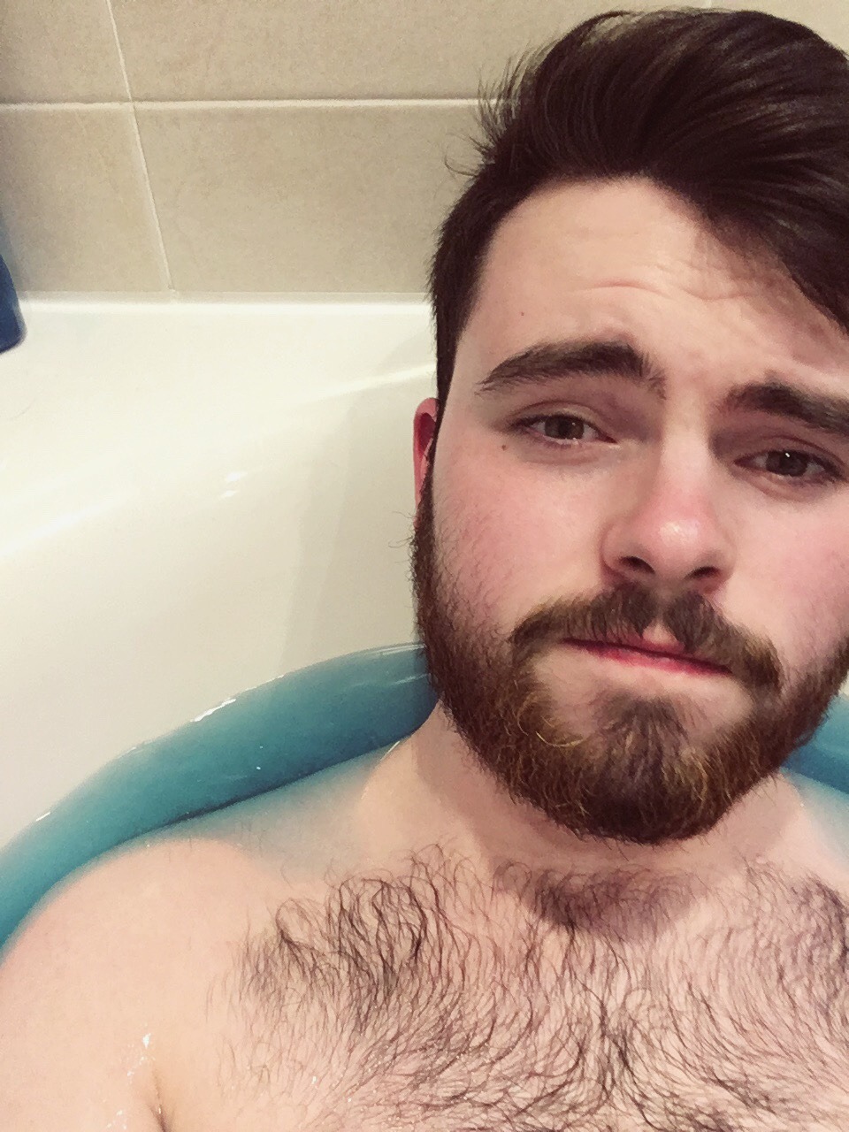 yourcodenameis-michael:this bath has saved me