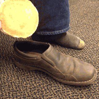 ehentalix:  dennys:  Flaphack #3: Feet feeling a bit sore? Pad your shoes with some