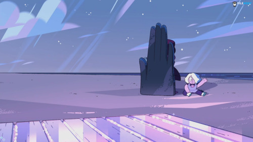 bpd-amethyst:  seriously look how tiny she isNot Fucking Allowed