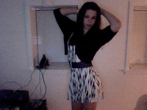 unevrknow:  Posing or whatnot ;3 