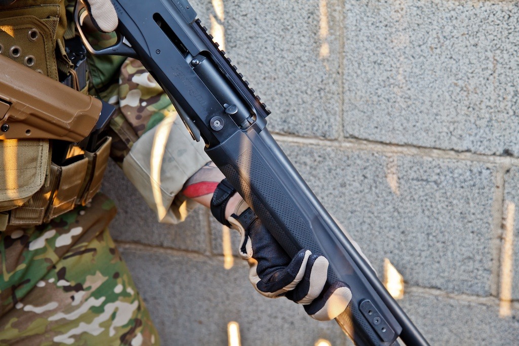 everyday-cutlery:  Remington R12 Tactical Shotgun by TFB