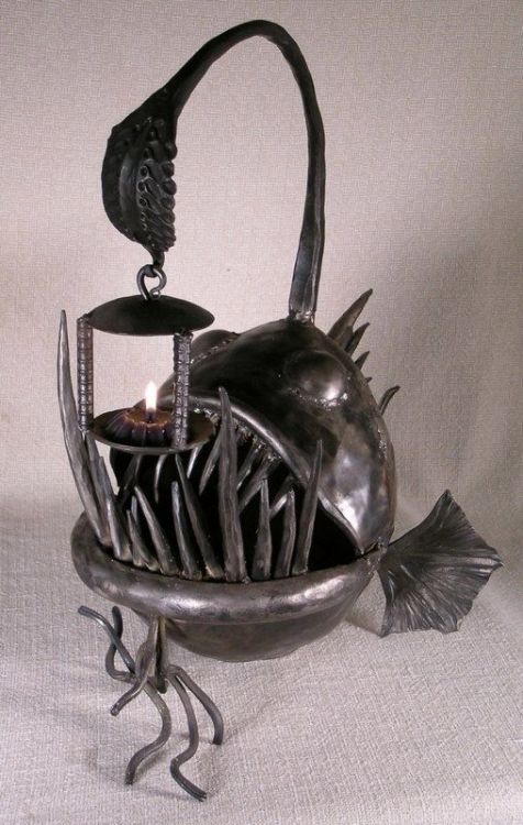 cookiegoesrawrrr:  newboy-bigworld:  curiouslittlebabygirl:  hellyeacreepyshit:  thelonelyscarecrow:  gentlemanwitch:  *Updated with links to listings*1 Dragon faucet 2 Raven bookends3 Skull hourglass (site appears to be undergoing maintenance)4 Bat