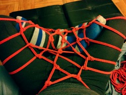 ropeandthings: Socks and Rope and Netflix. Perhaps more when the next movie begins… 