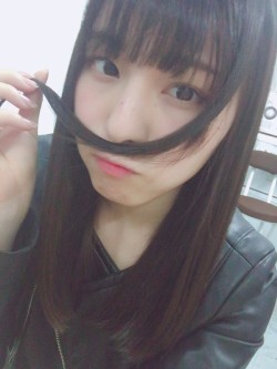 omiansary27:  http://blog.nogizaka46.com/